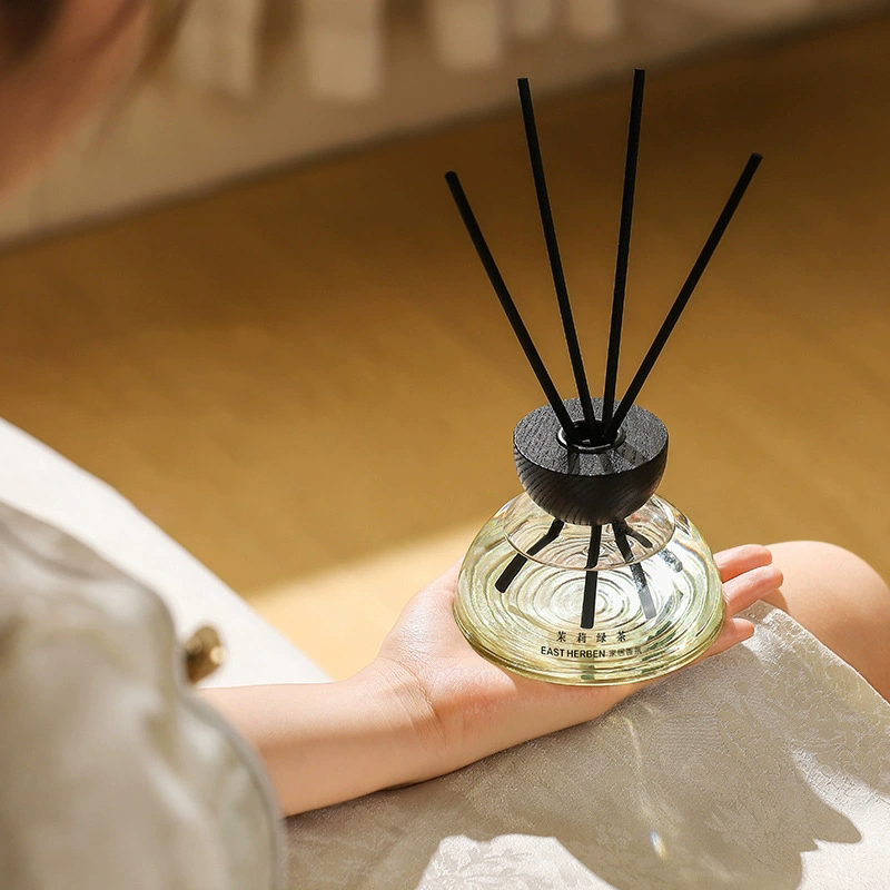 Bottiglia di diffusore di cann - Home Fragrance Jasmine & Yuzu Porcelain Diffuser recensione e prezzo